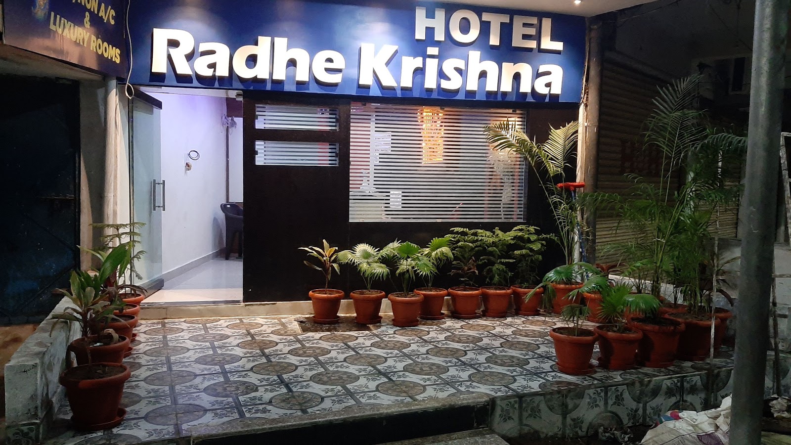 Hotel Radhe Krishna