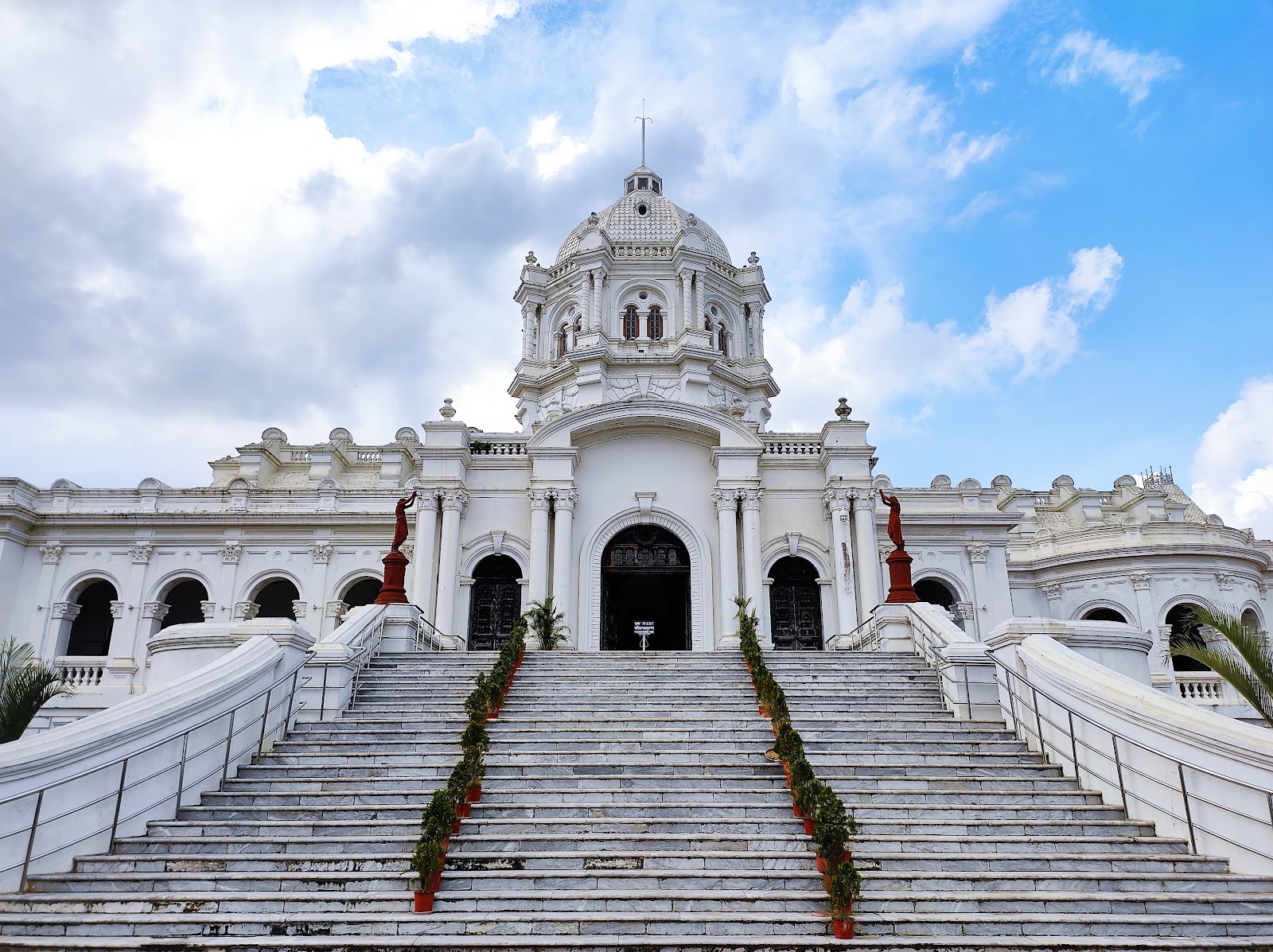 Ujjayanta Palace