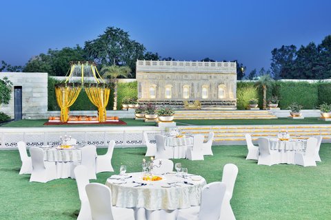 Courtyard Agra