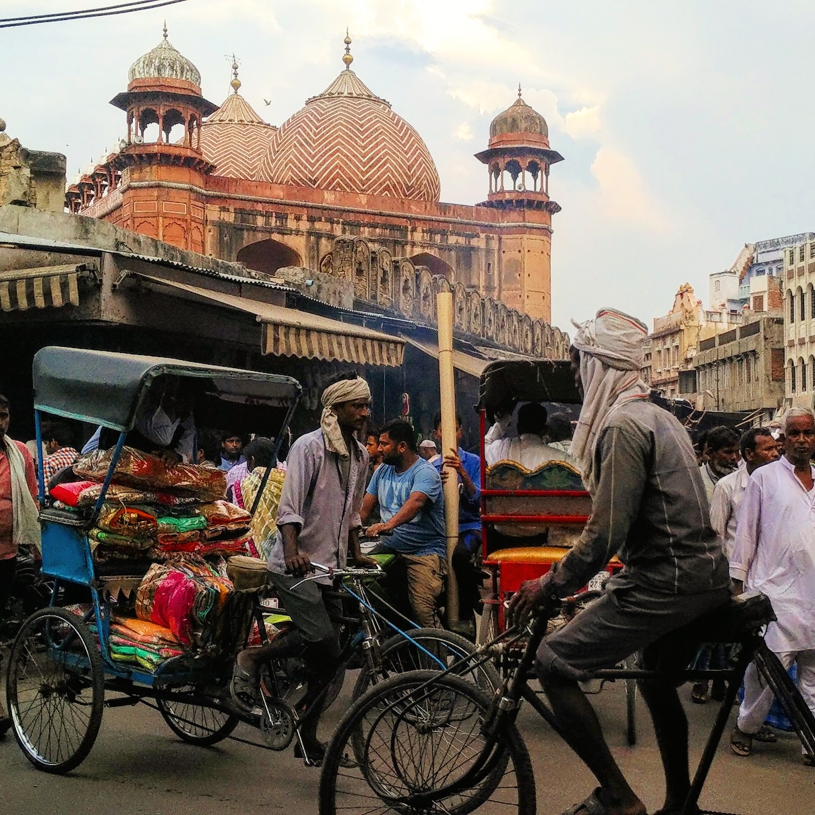 Kinari Bazar