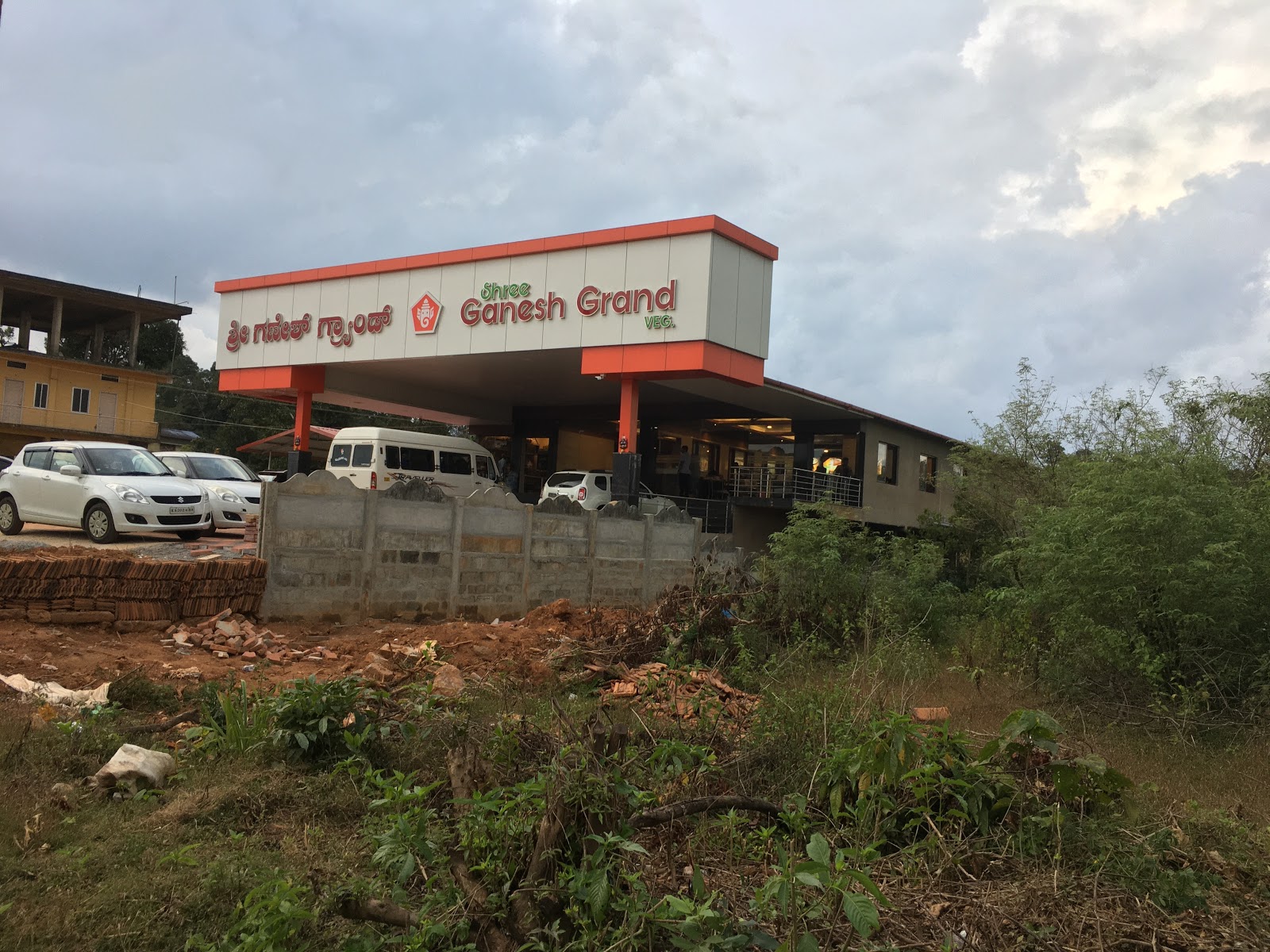 Shri Ganesh Grand