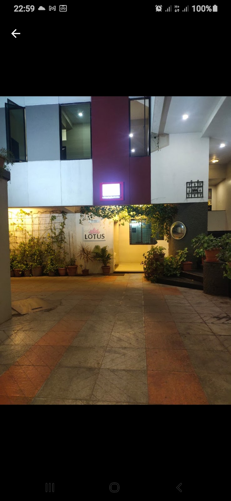 Lotus Hotel