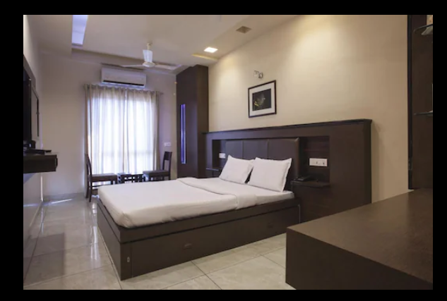 Hotel Plaza Inn