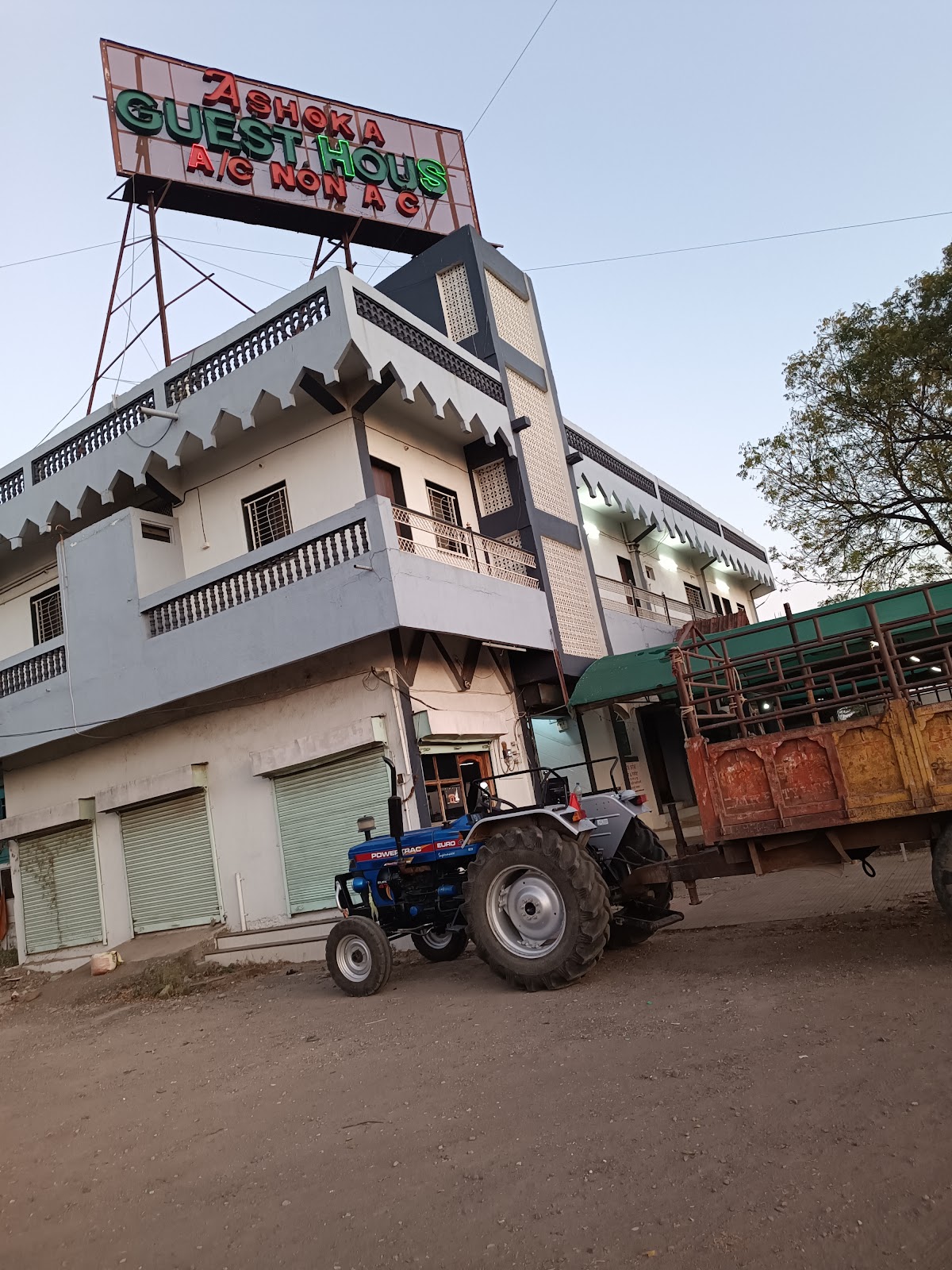 Hotel Ashoka