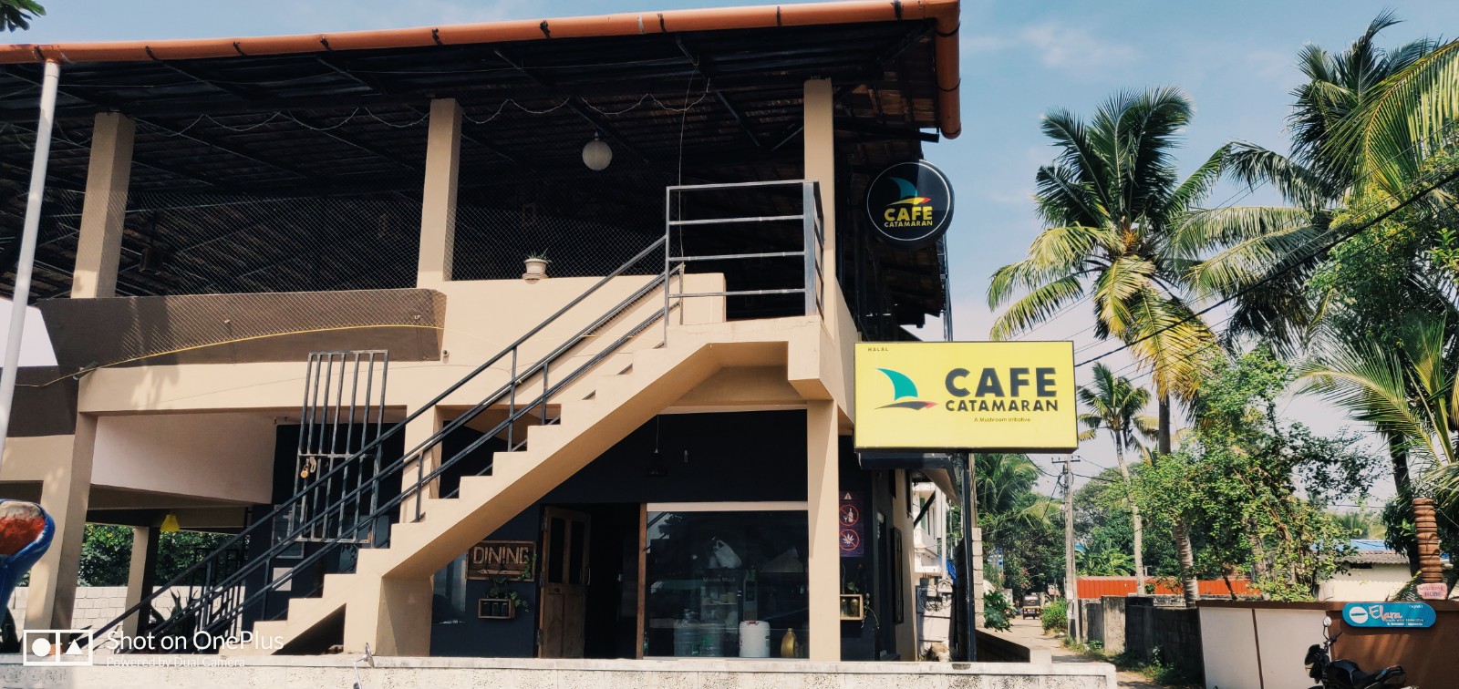 Cafe Catamaran