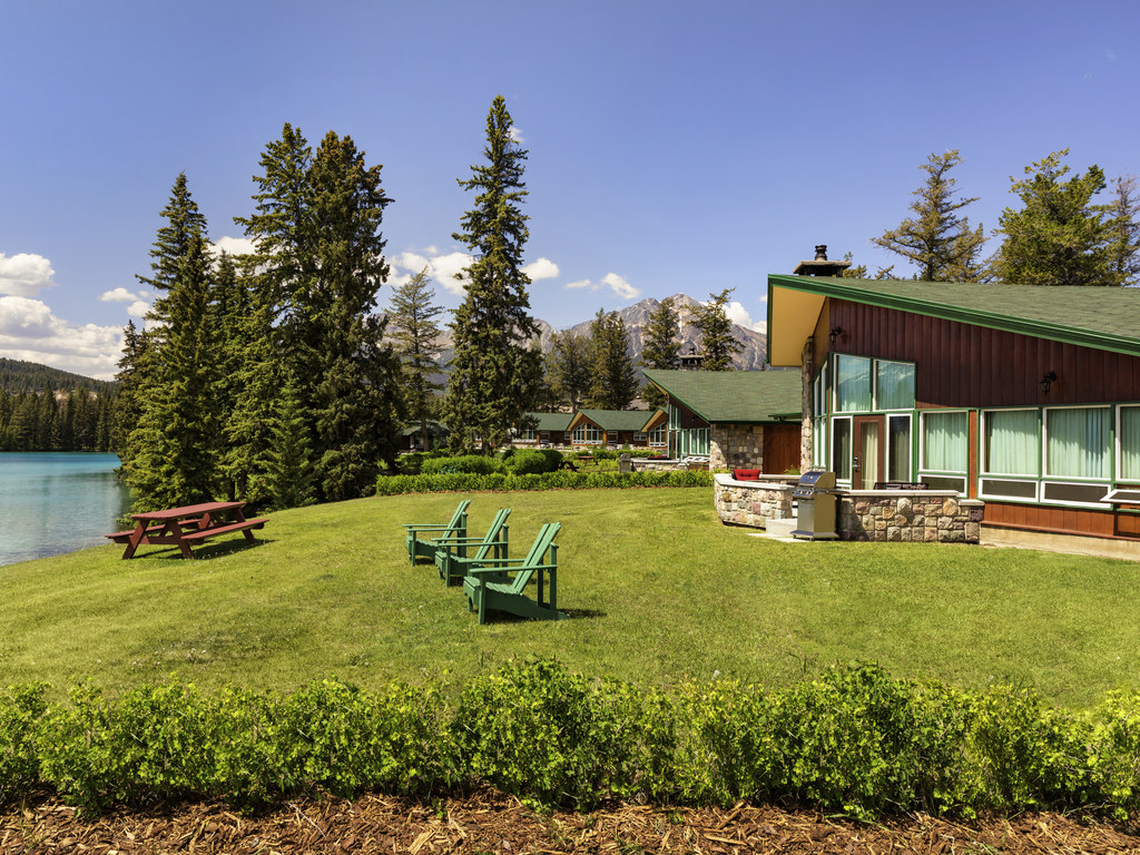 Fairmont Jasper Park Lodge