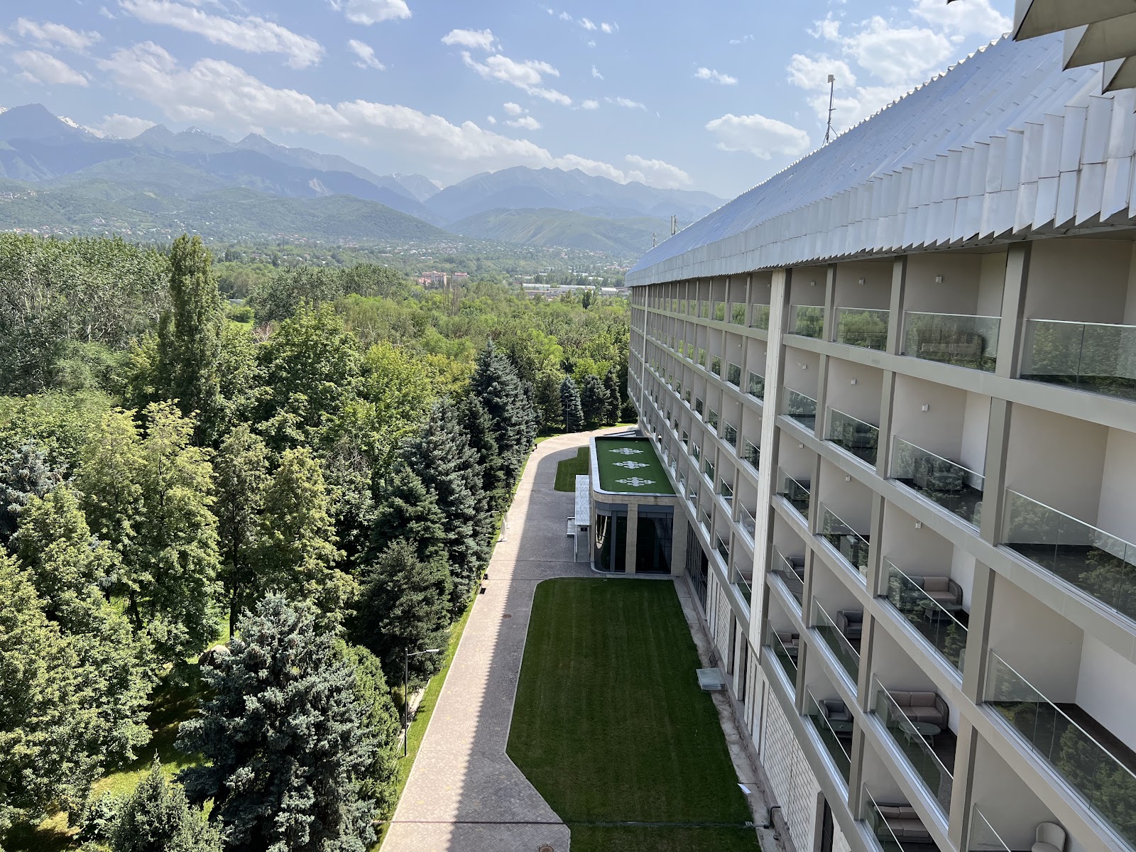 Swissotel Wellness Resort Alatau Almaty
