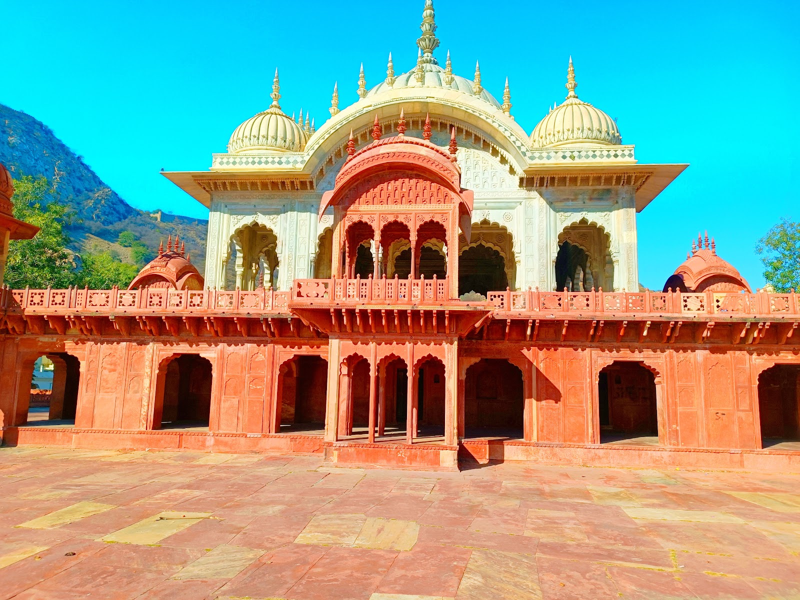 Moosi Maharani Ki Chhatri