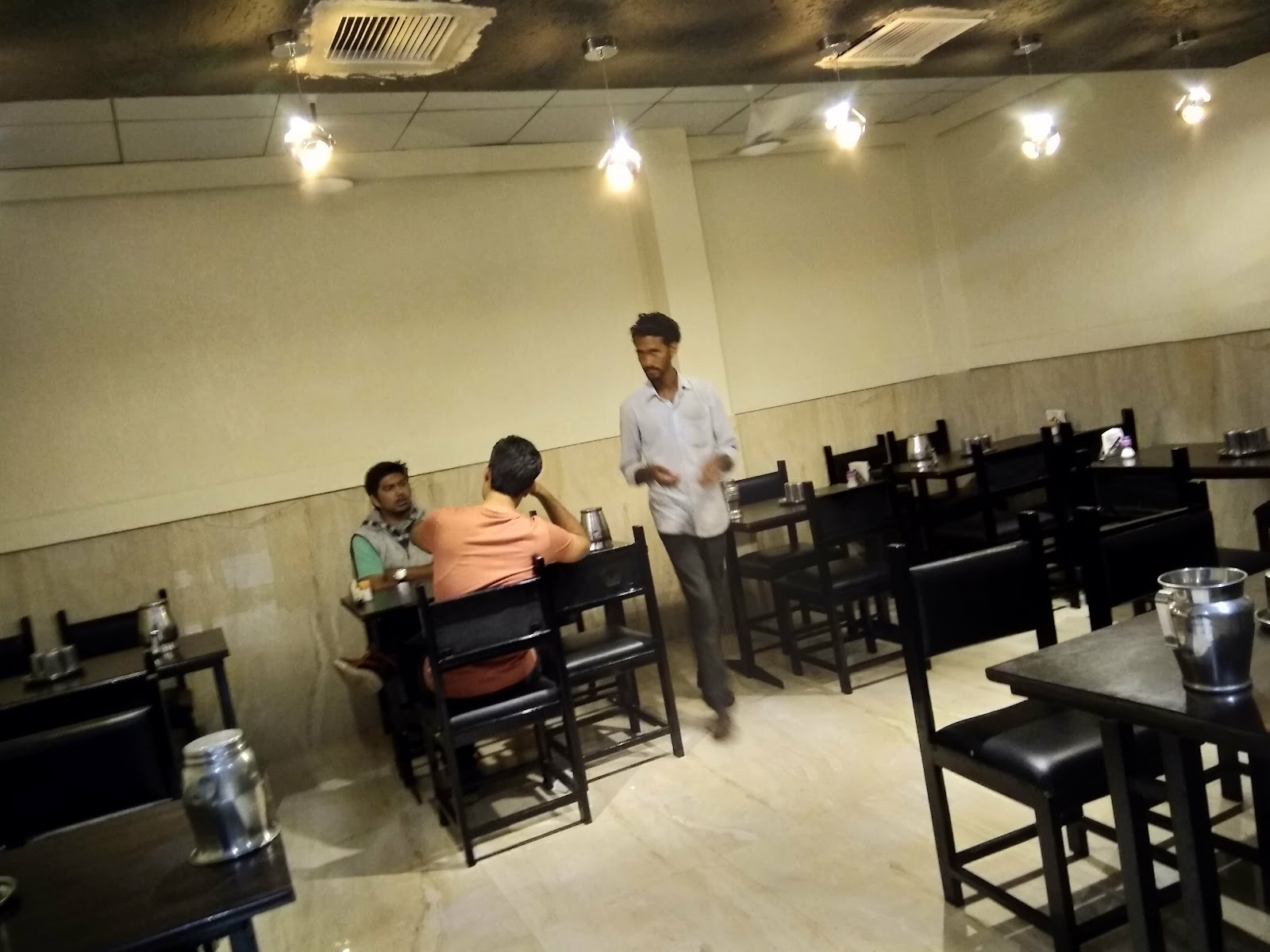 New Punjabi Dhaba & Restaurant