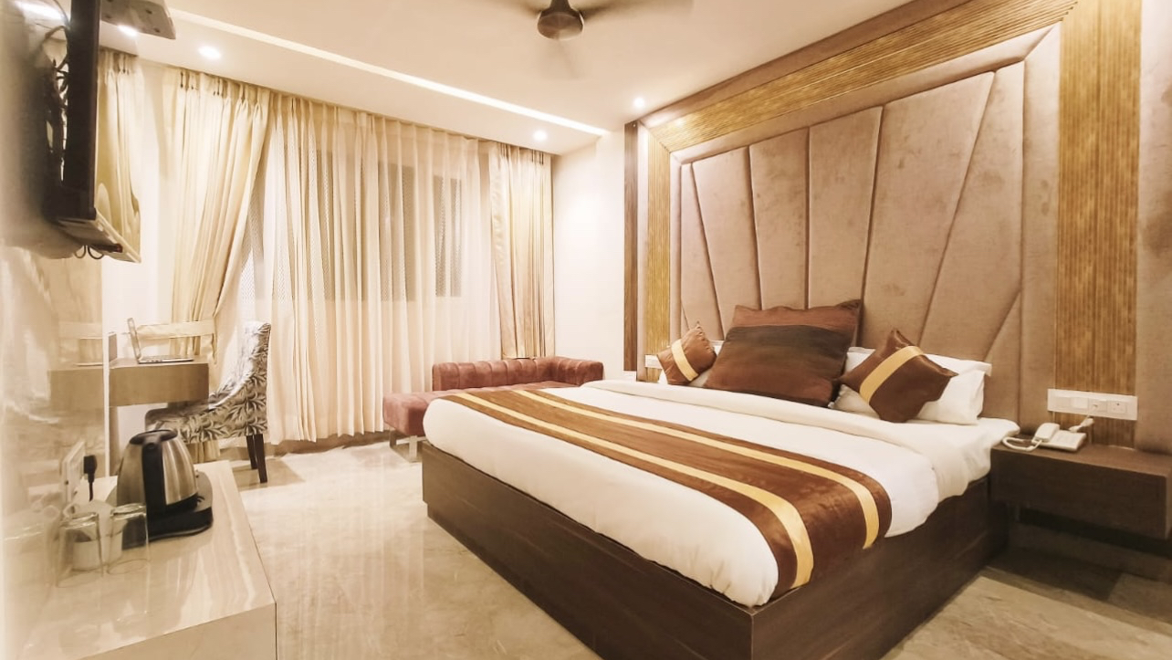 Hotel Cj International