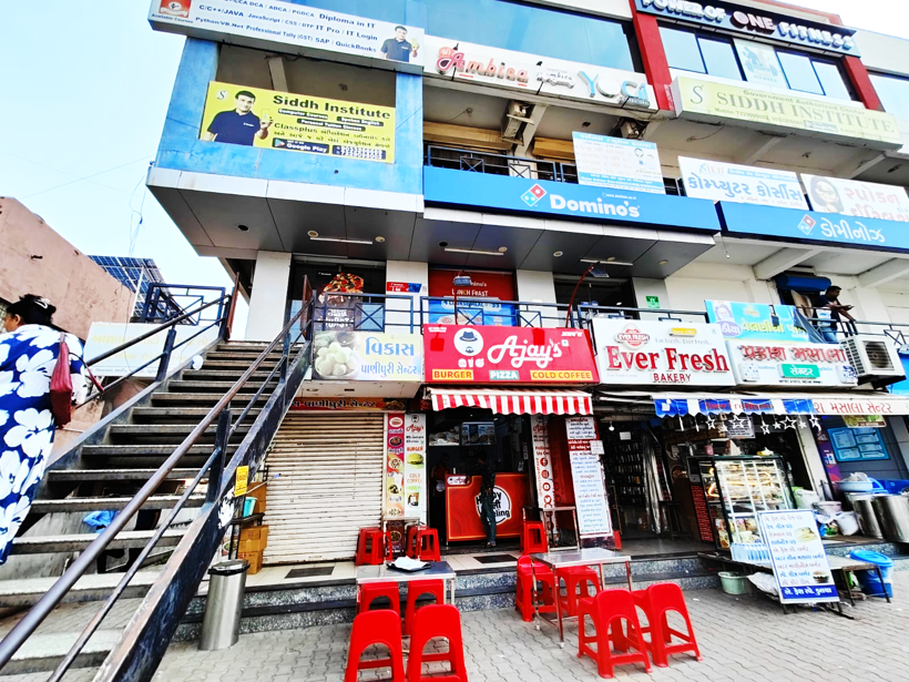 Domino's Pizza | Vivekanand Wadi, Anand