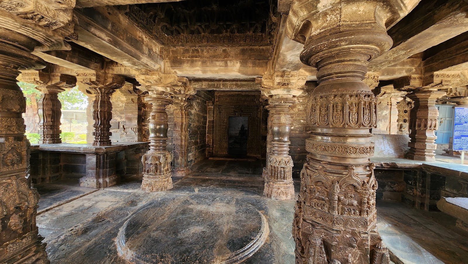Veerabhadra Temple, Lepakshi