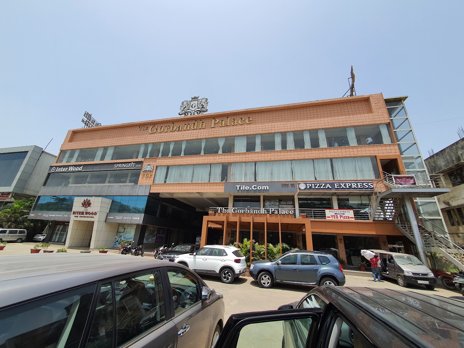 THE GORBANDH PALACE HOTEL