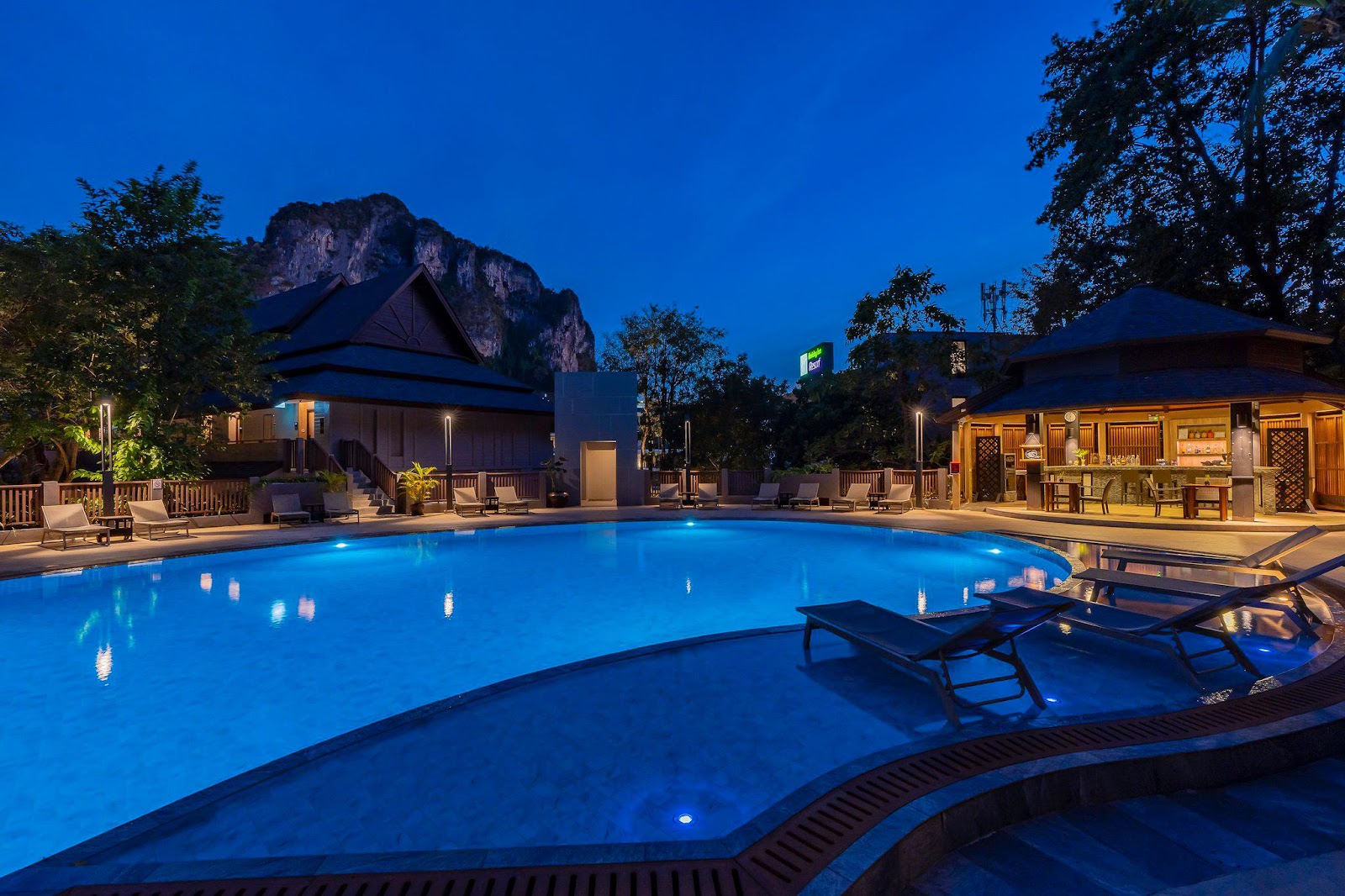 Holiday Inn Resort Krabi Ao Nang Beach by IHG