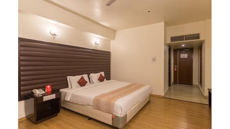 Hotel Grand Starline