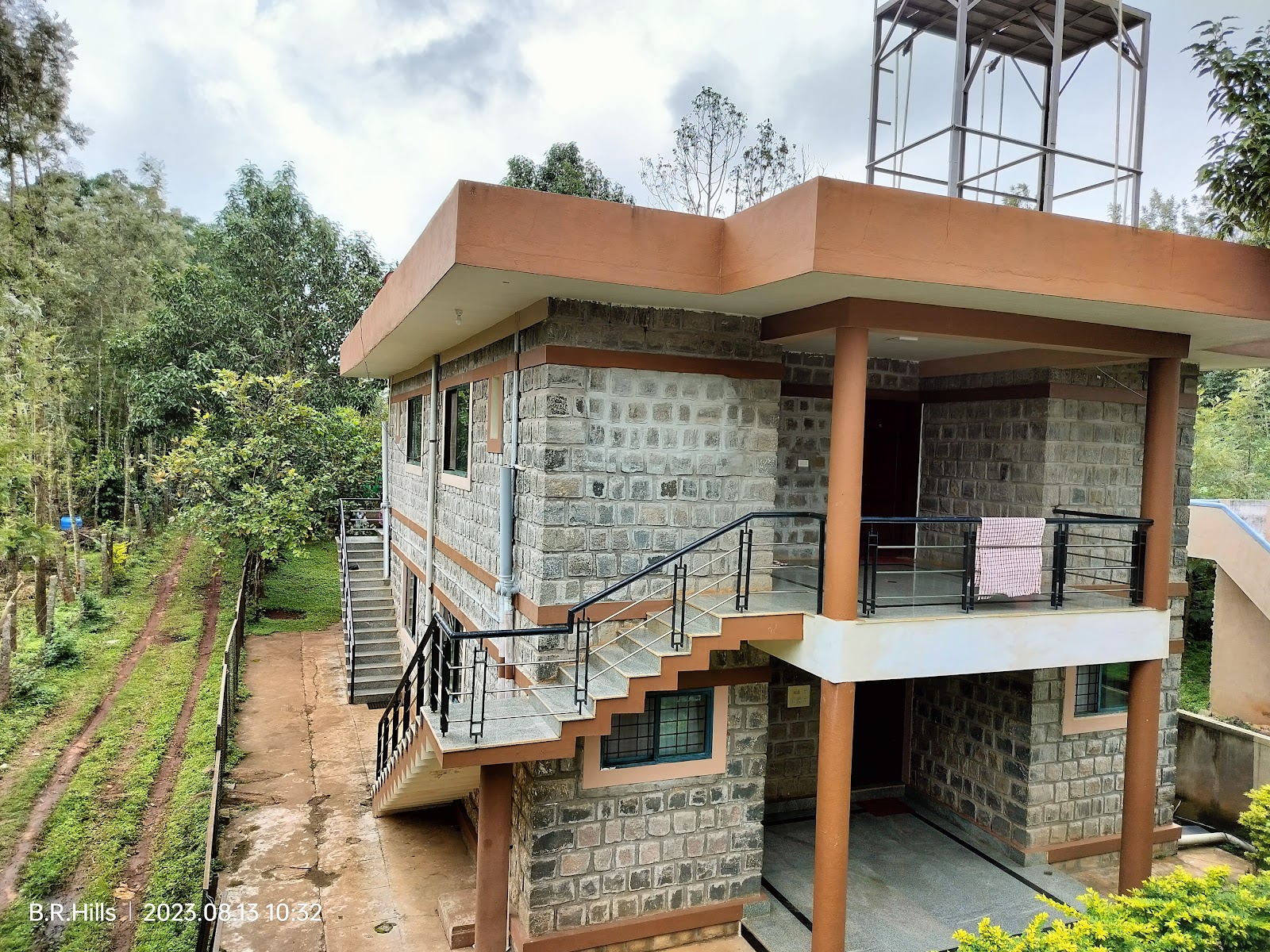 Rajathadri Hill Villas