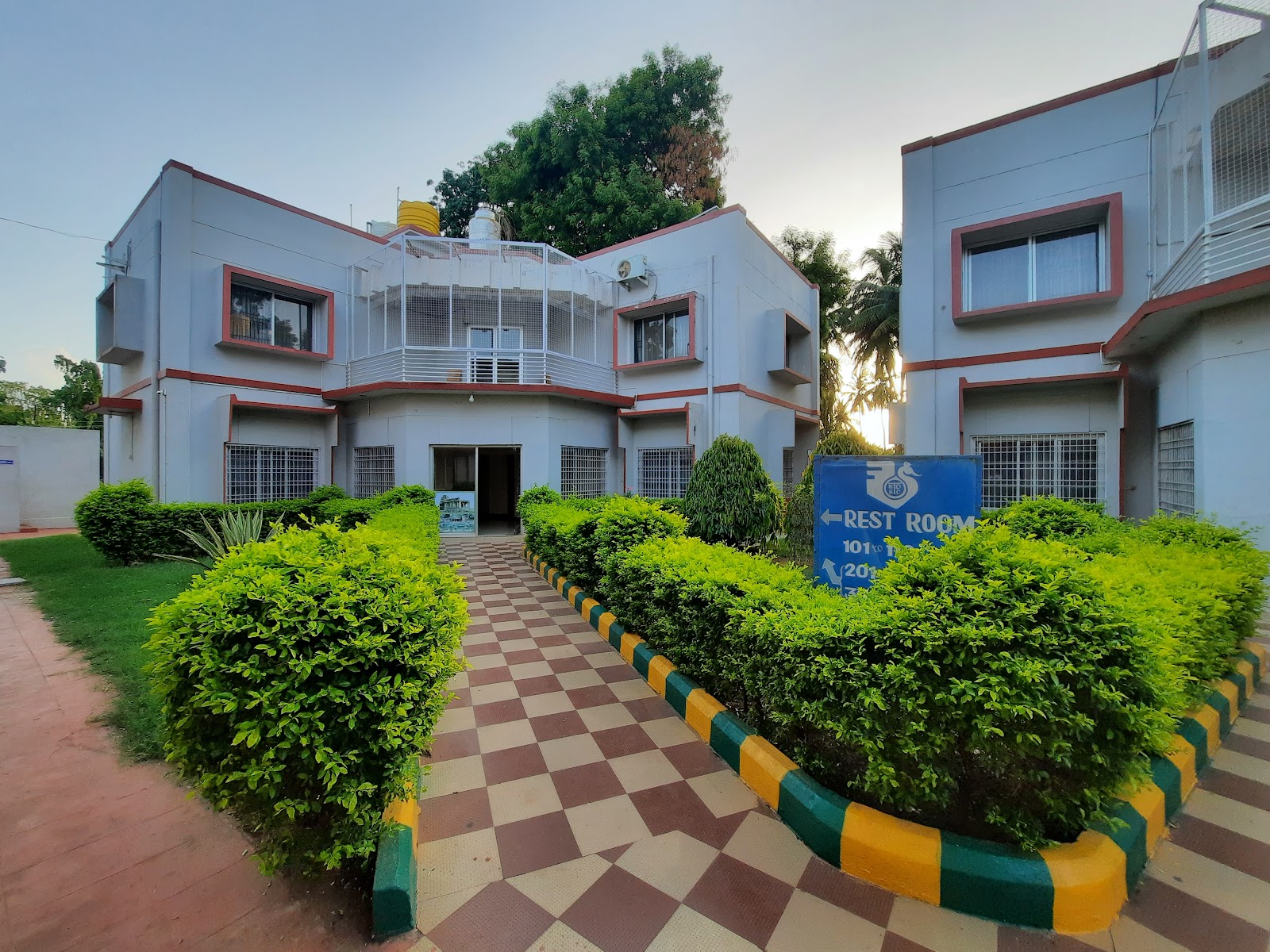 Hotel Mayura Chalukya Badami