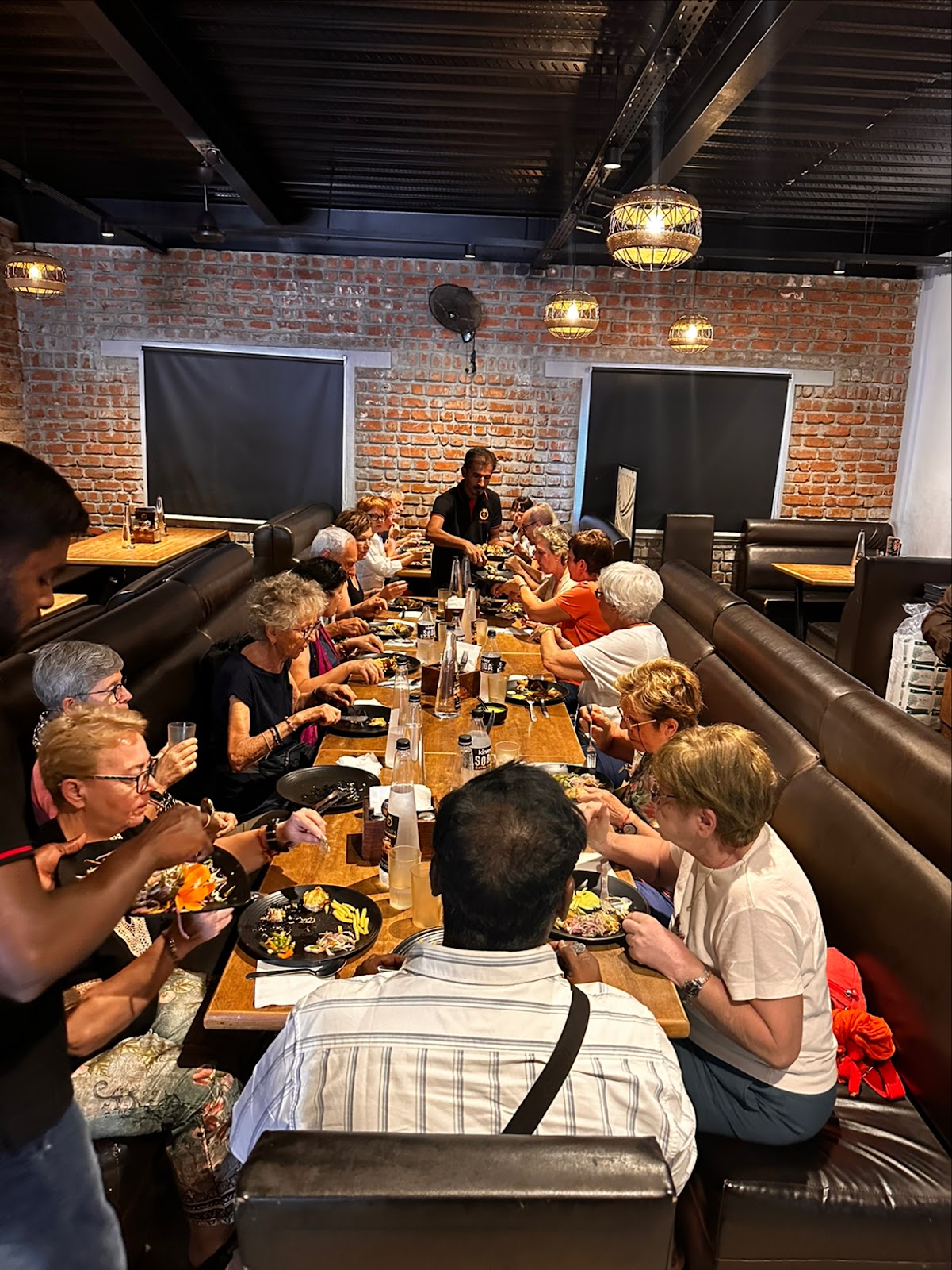 Ruchi's Family Restaurant