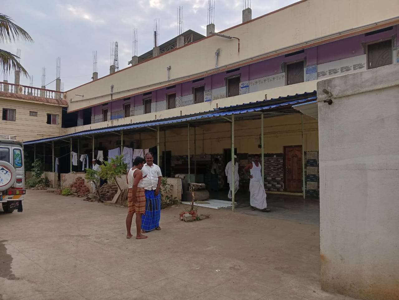 Shree Krishna Lodge