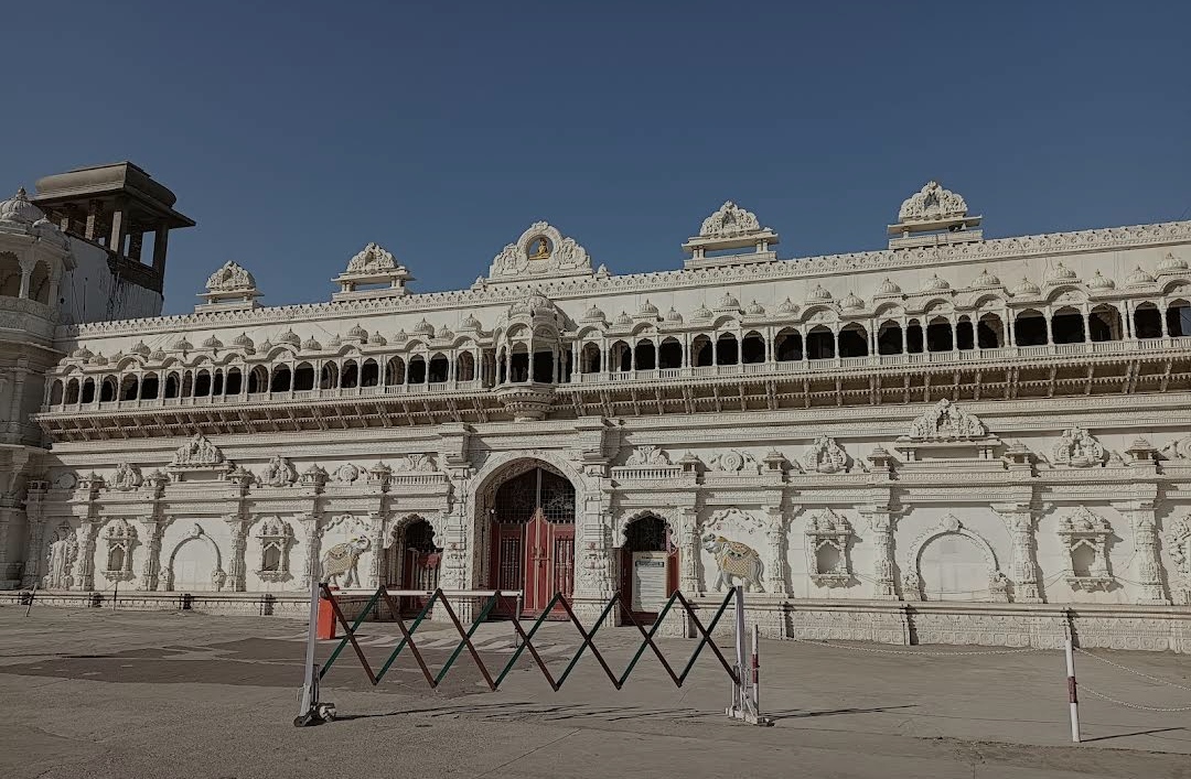 Nakoda Parshvanath Jain Mandir