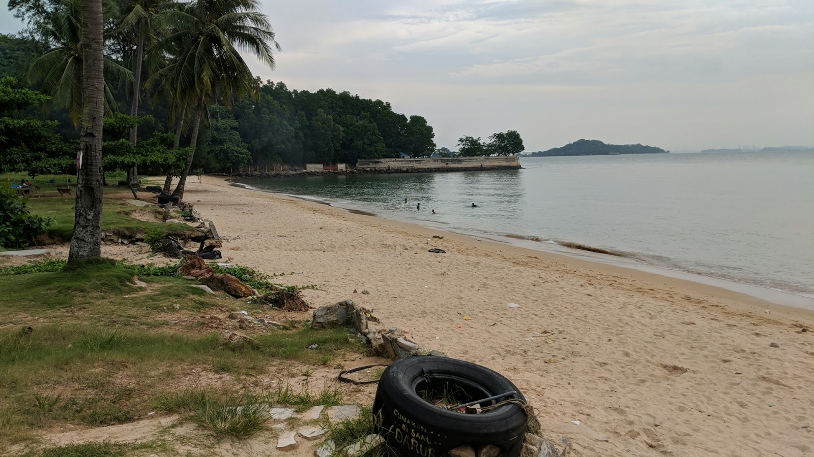 Pantai Tanjung Pinggir