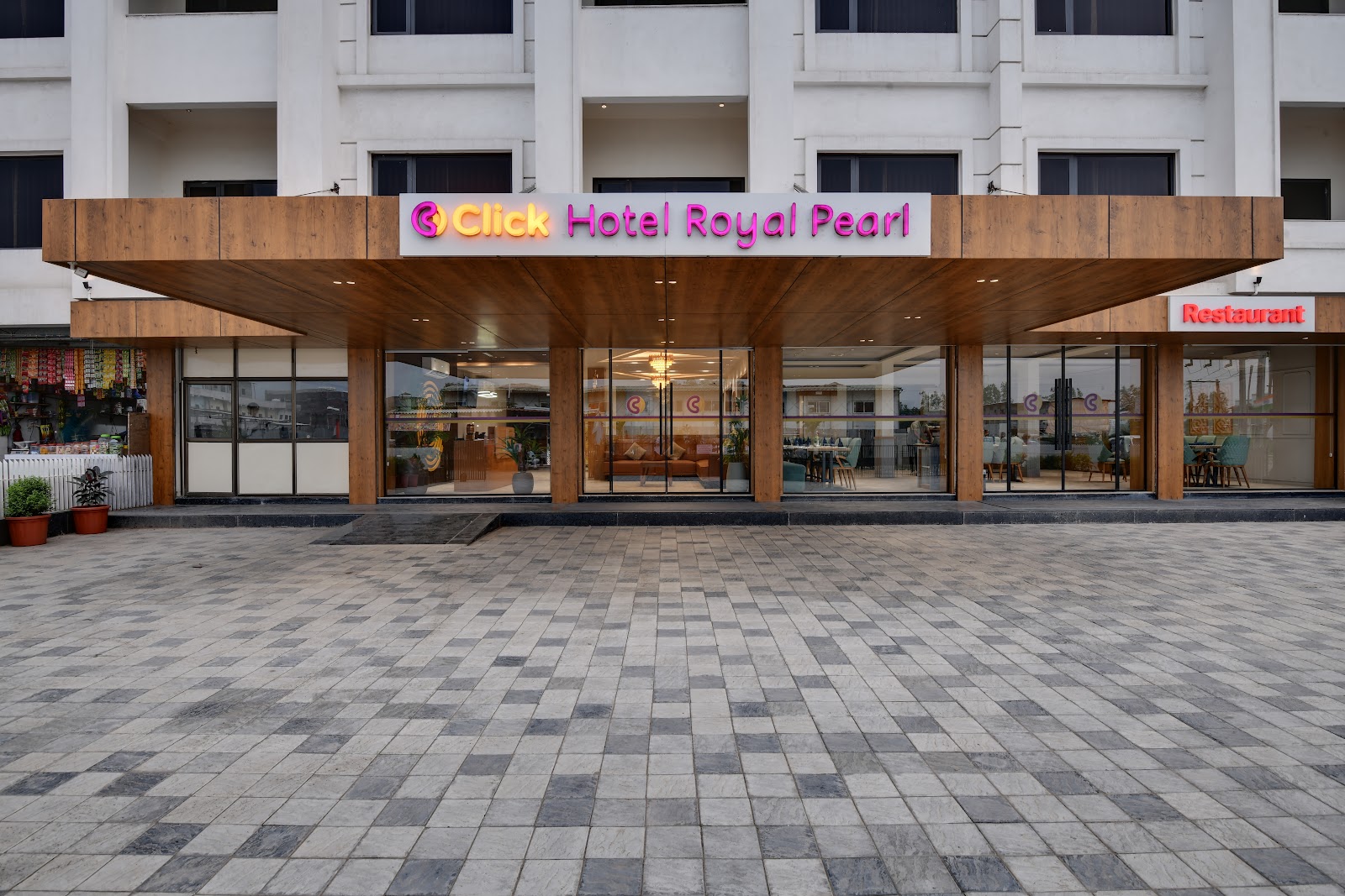 Click Hotel Royal Pearl Galenda Dahej