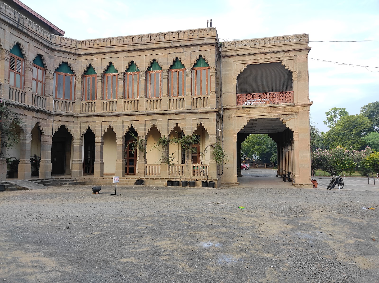 Nilambag Palace Hotel