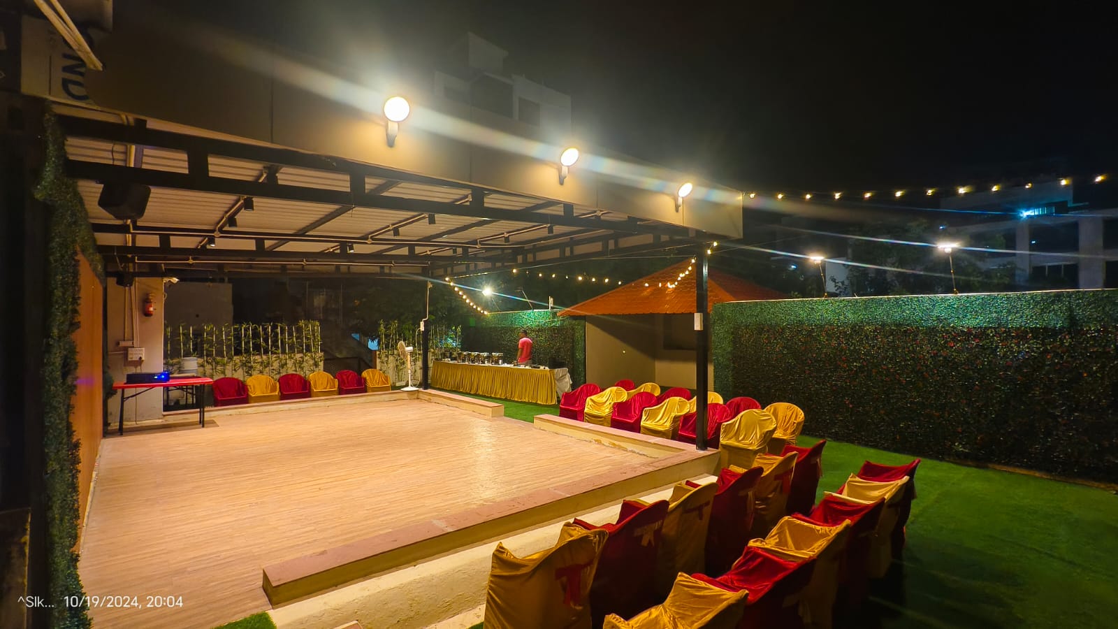 Shriji's Garden Restaurant - Best Punjabi Restaurant in Bhavnagar | Best Family and Multicuisine Restaurant in Bhavnagar