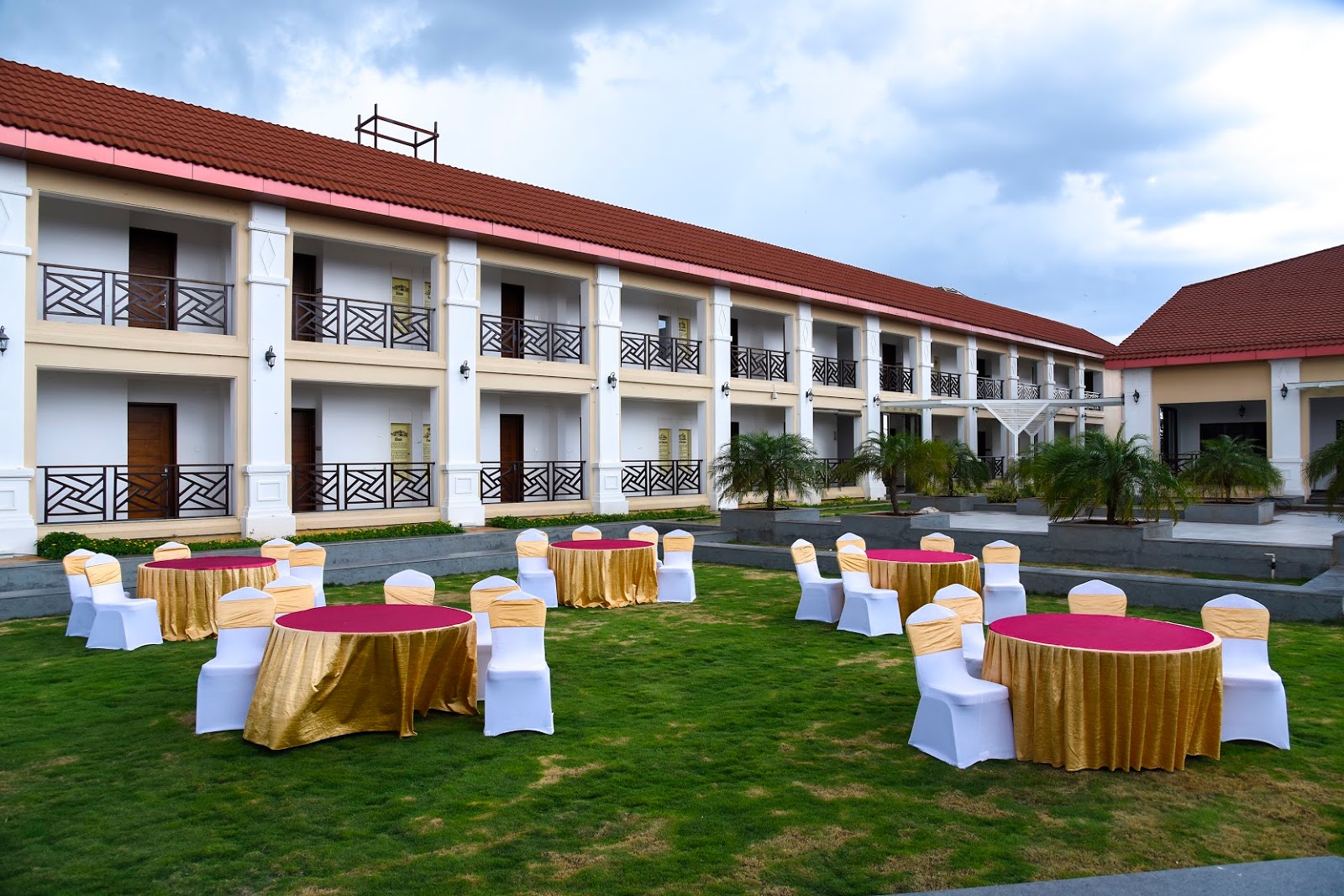 Spoorti Resort & Clubhouse