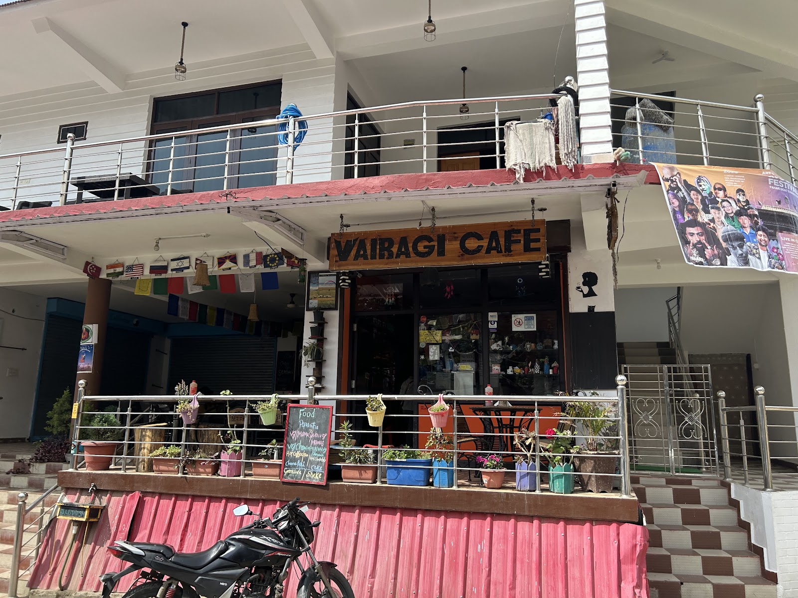 Vairagi Cafe