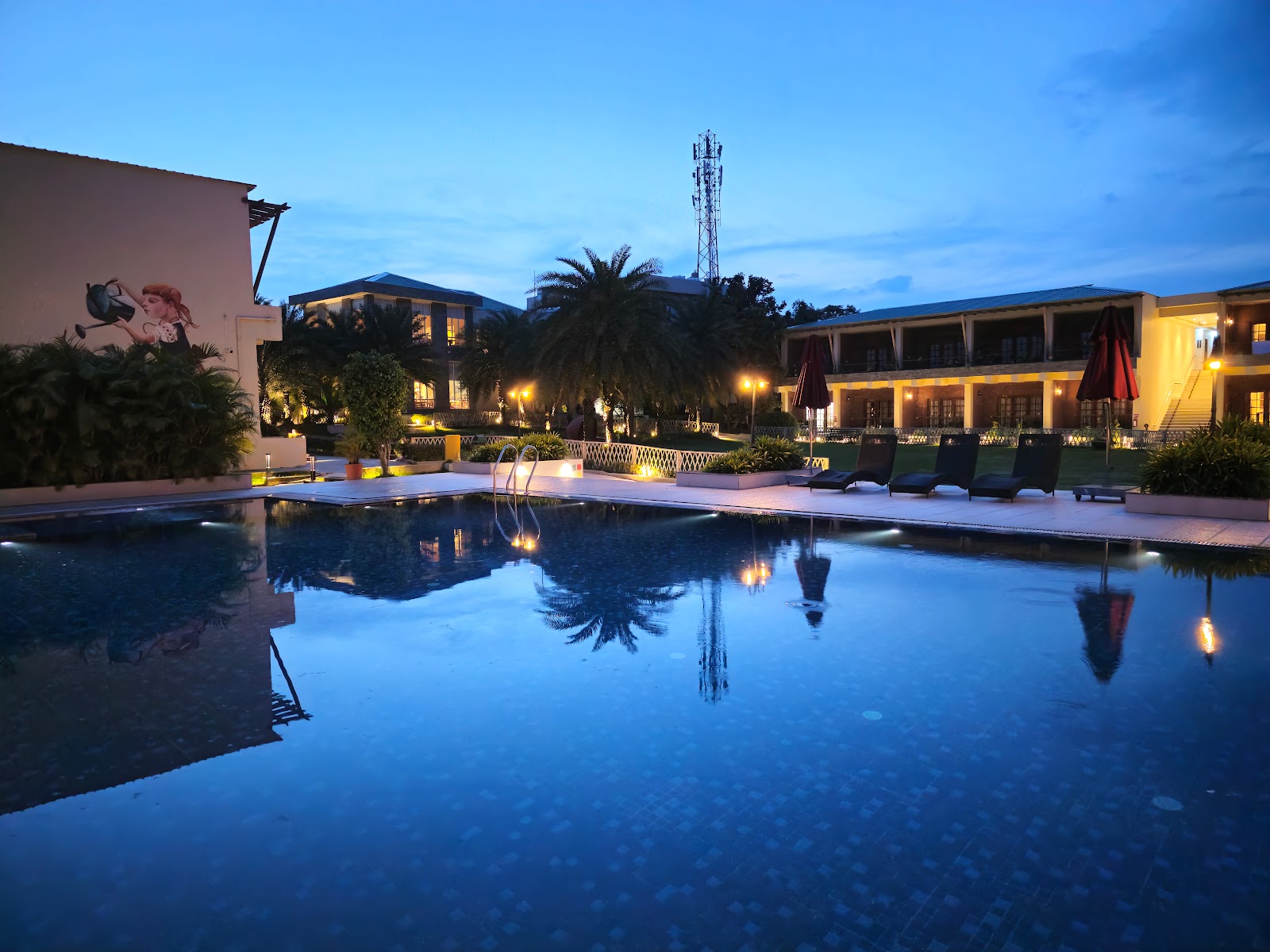 The creek boutique resort