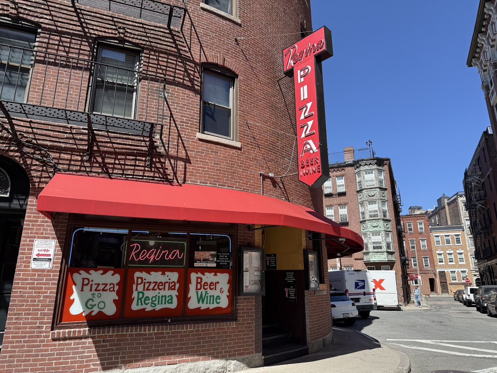 Regina Pizzeria