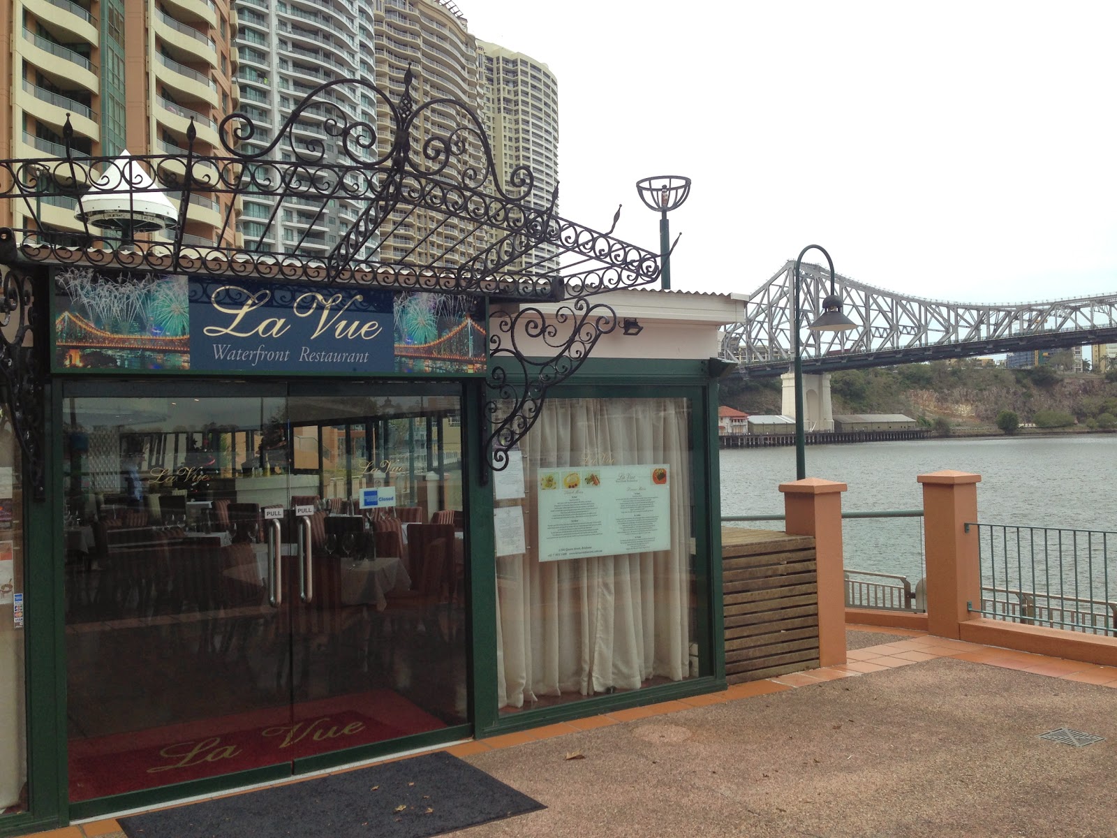La Vue Waterfront Restaurant