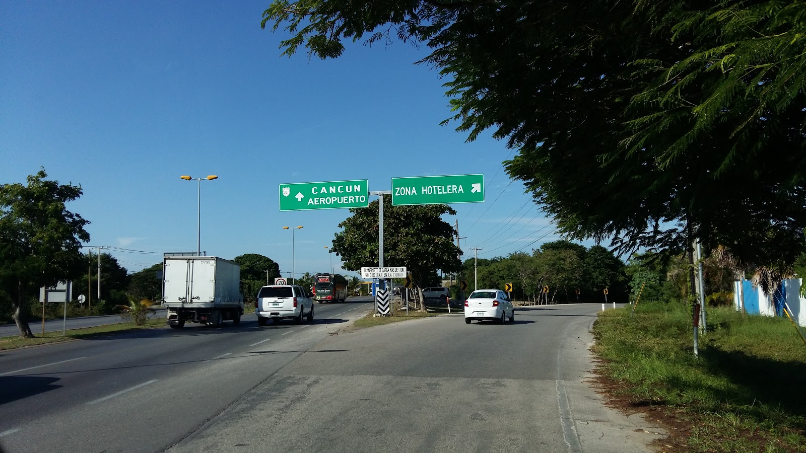 Carretera Tulum - Cancún