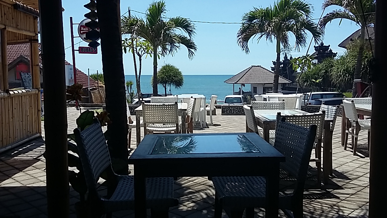 Echo Beach Bar and Grill