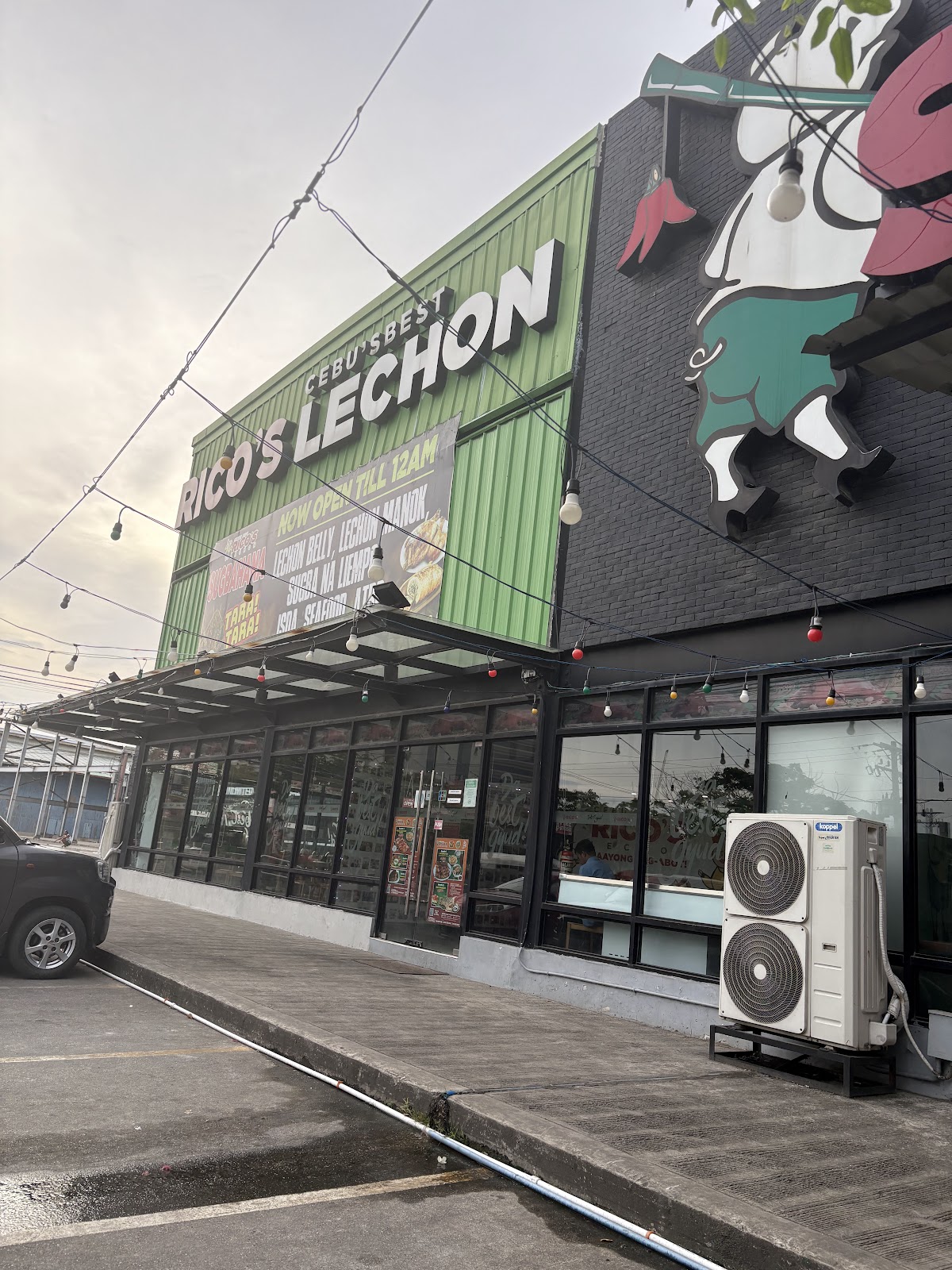 Rico's Lechon