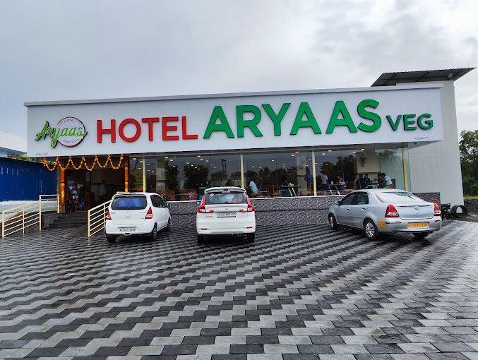 Hotel Aryaas
