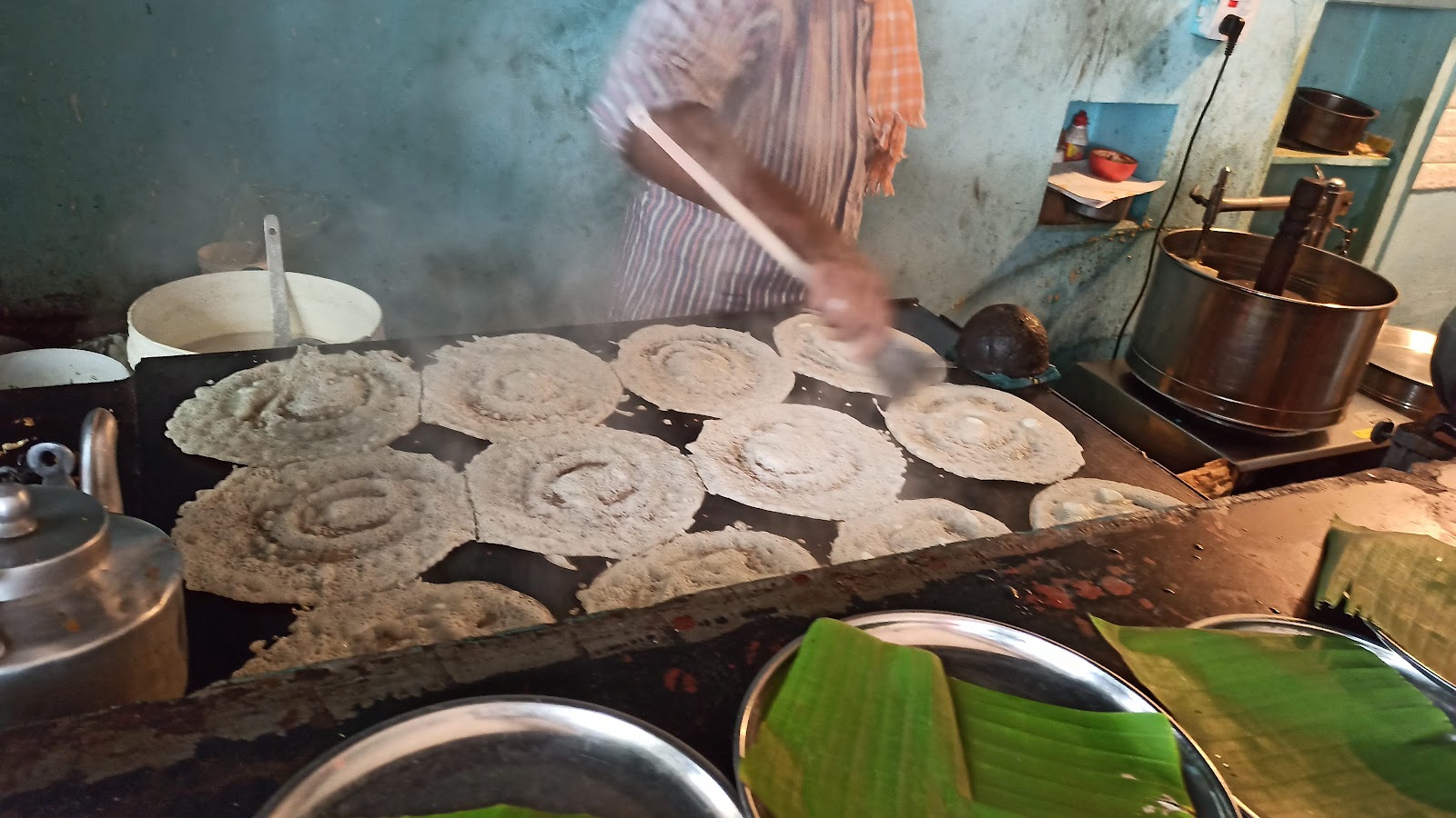 Sri guru kottureshwara benne dose hotel