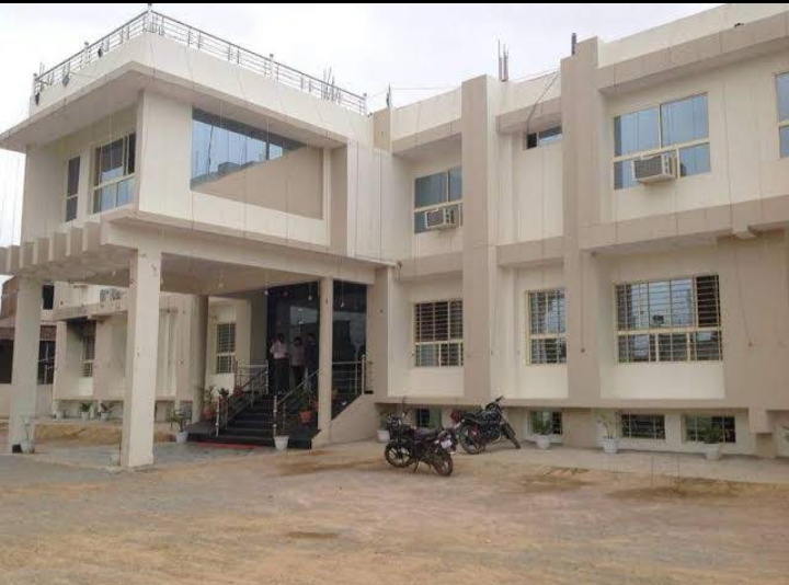 Hotel shanti palace dabra