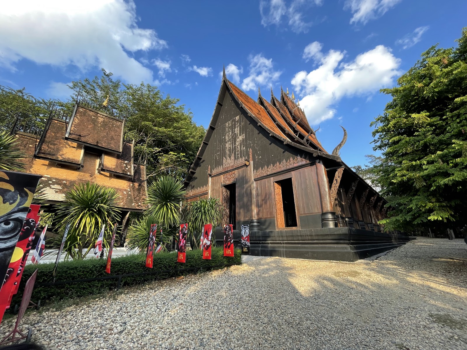 Baan Dam Museum