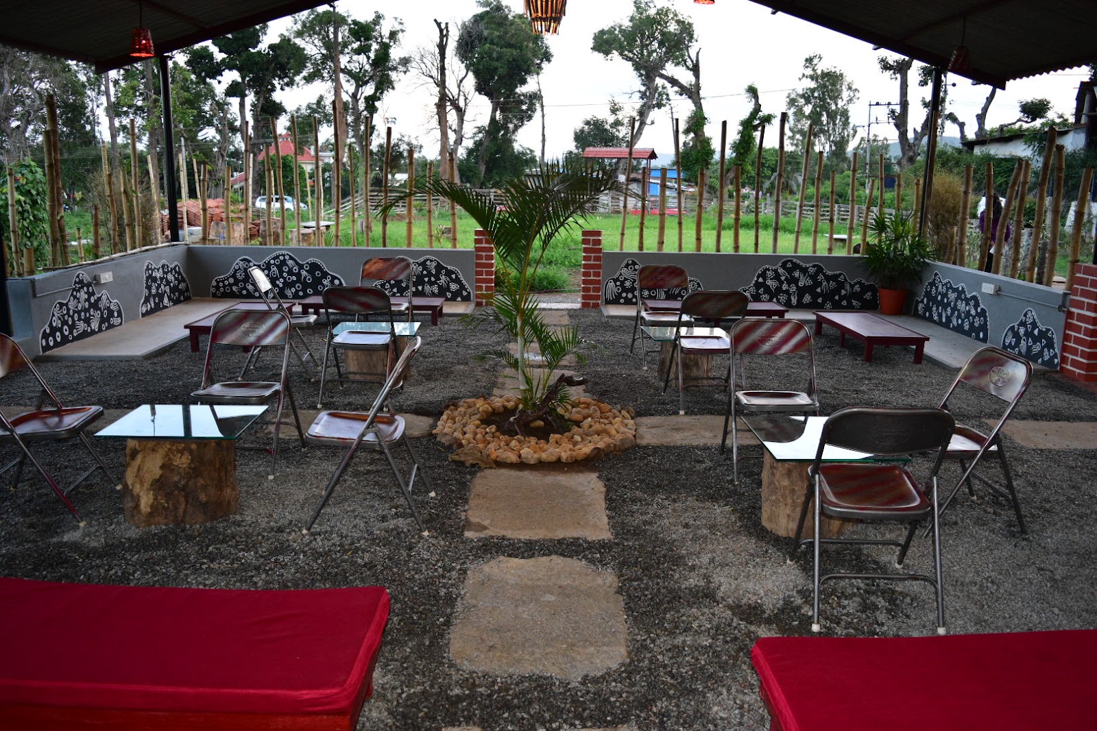 Coffee Barn Cafe