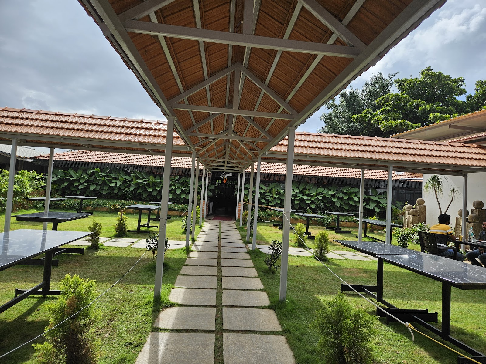 Hotel Aishwarya Naveen