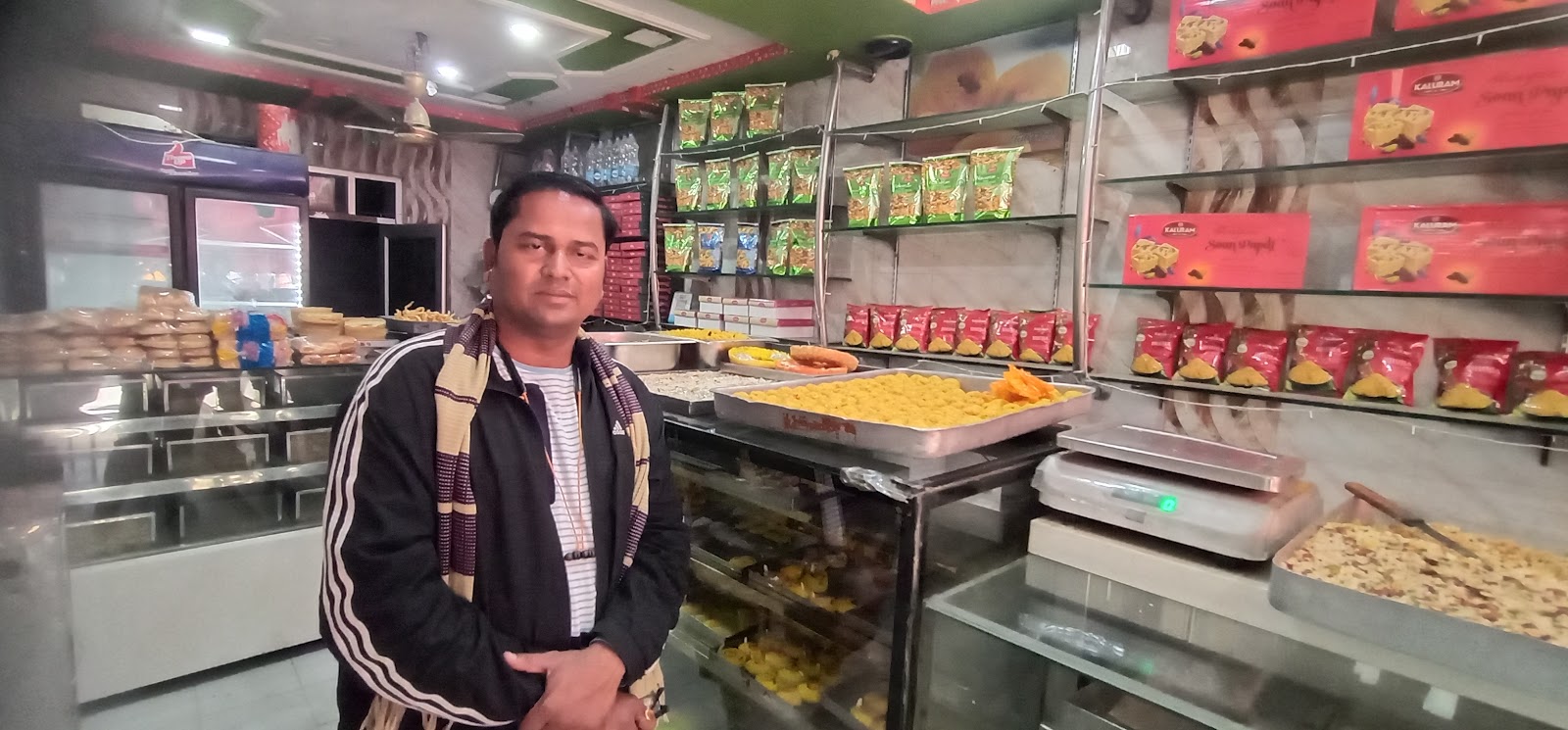 Kaluram Sweets Churu
