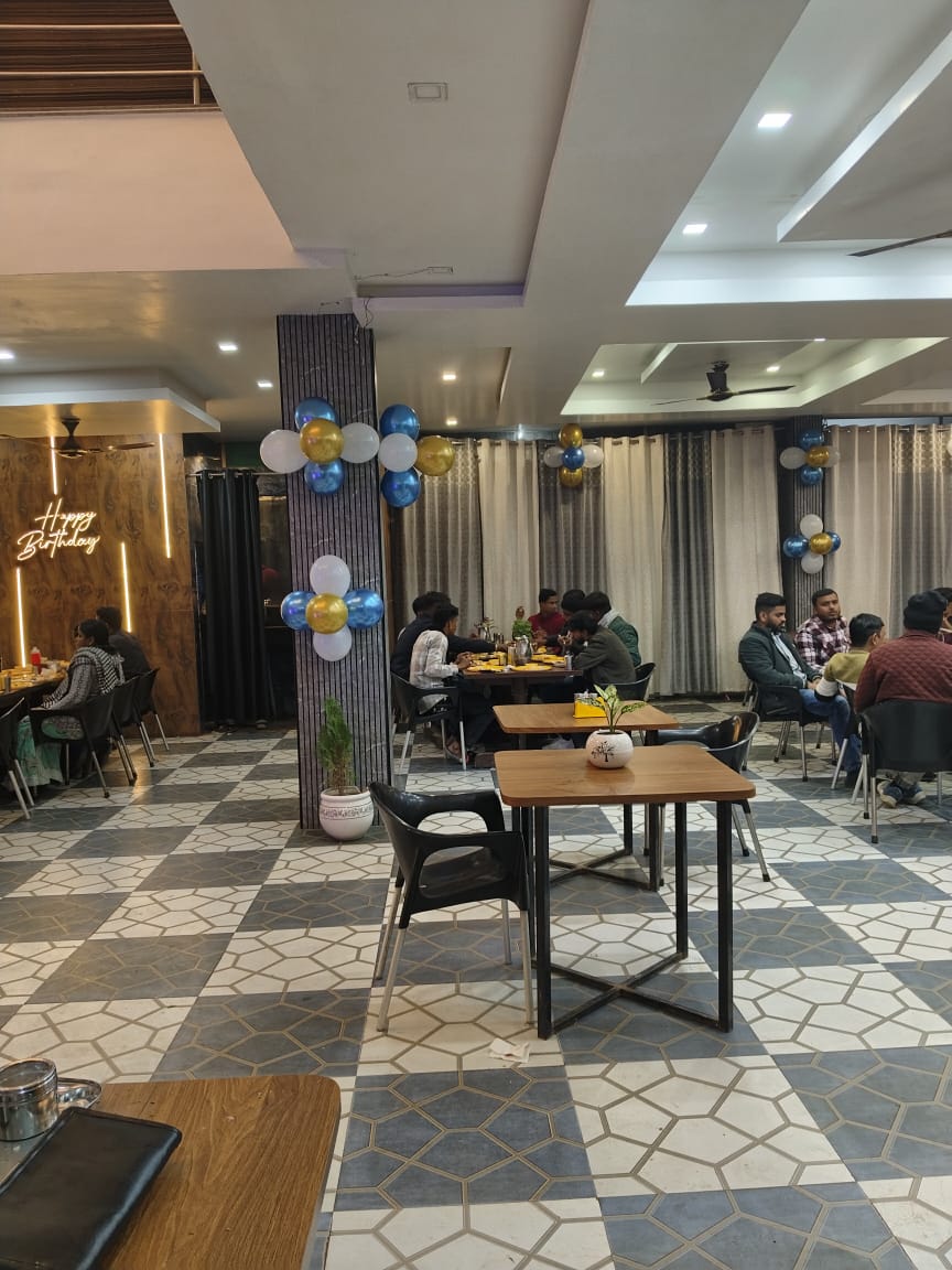 Best hotel mangalam restaurant