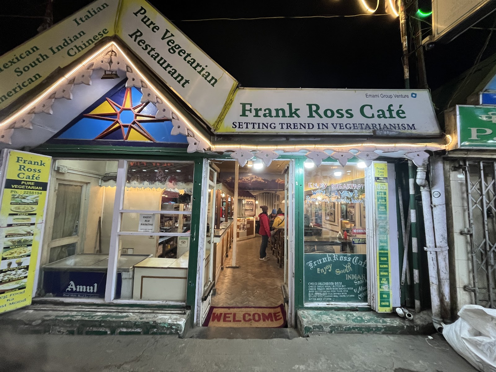 Frank Ross Cafe