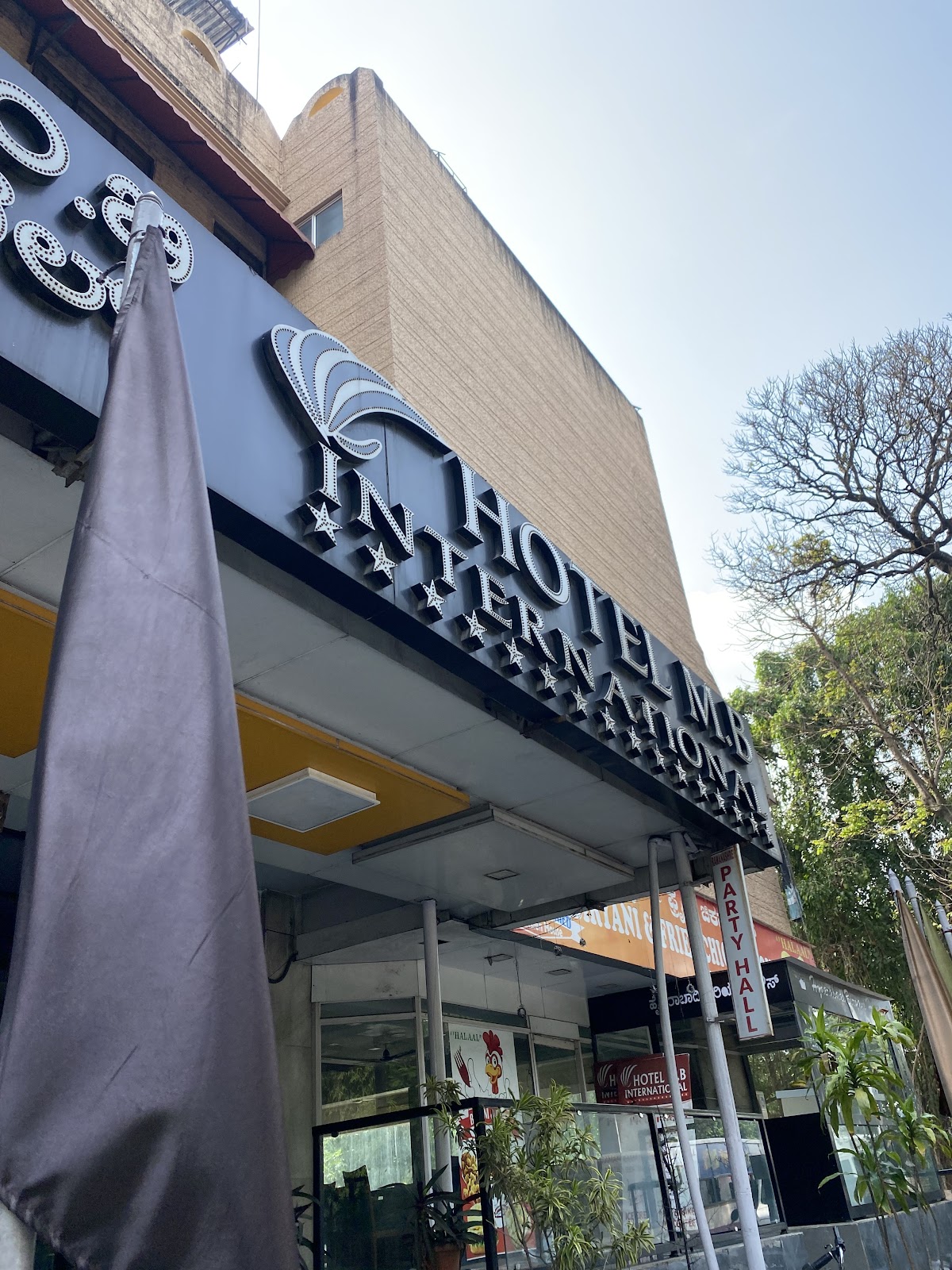 Hotel MB International