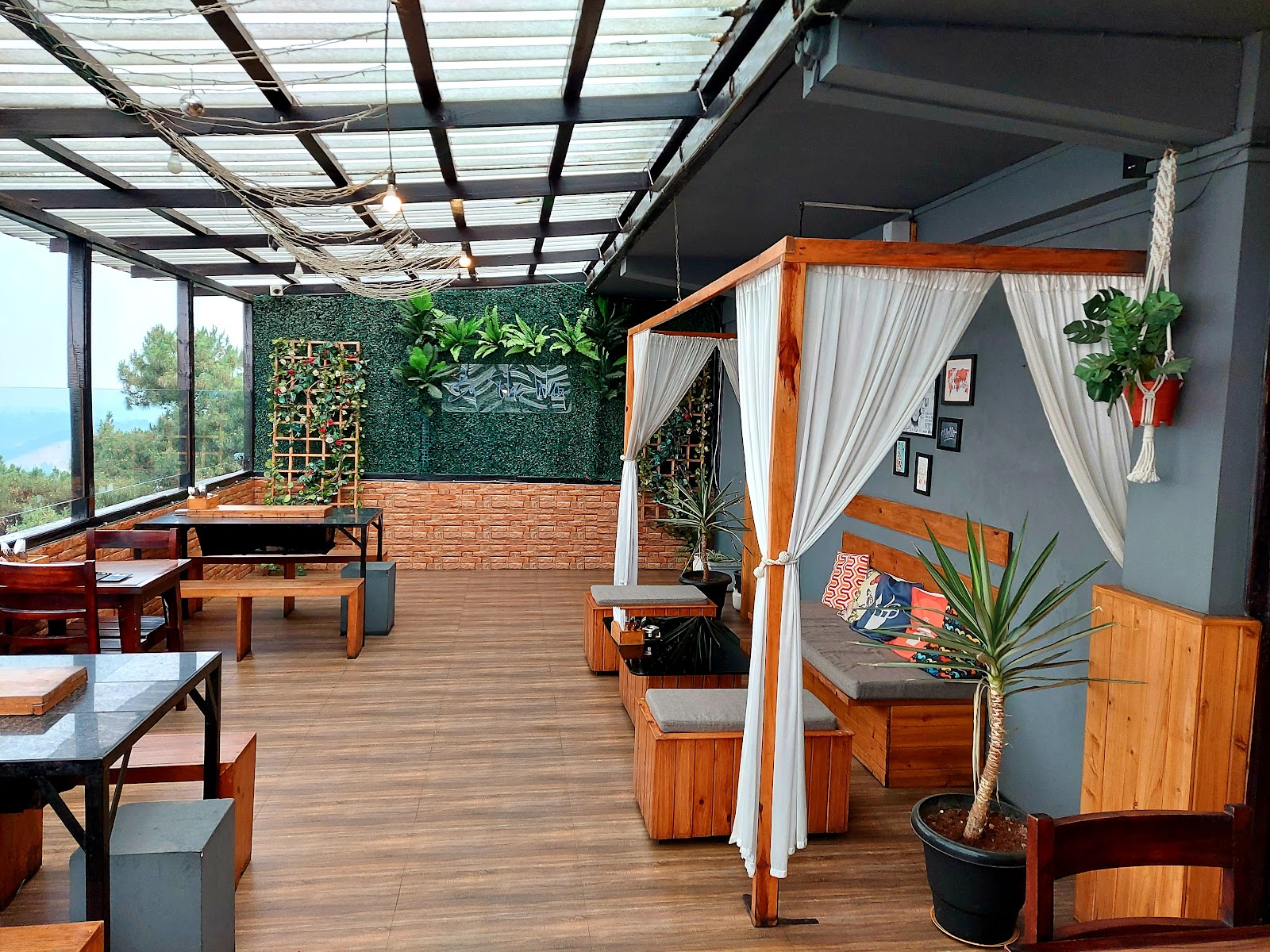 By The Way | Grill | Restaurant | Cafe