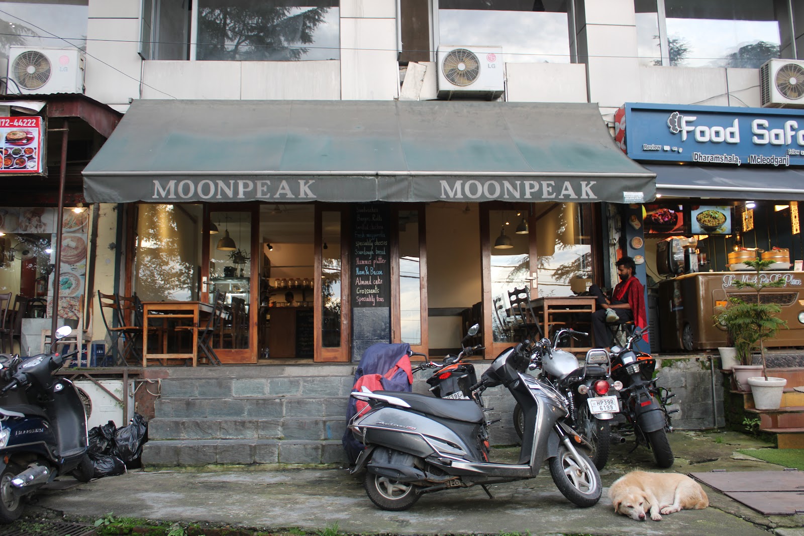 Moonpeak Deli