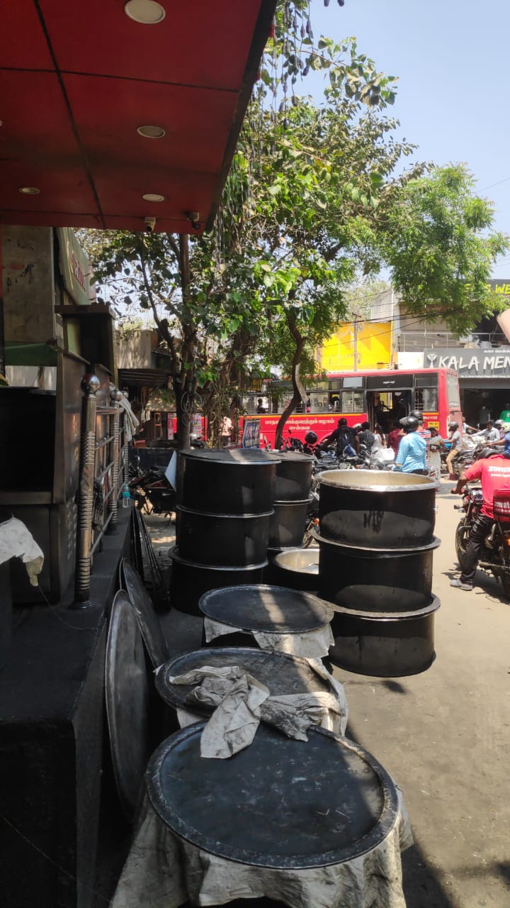 SS Hyderabad Biryani, Kolathur