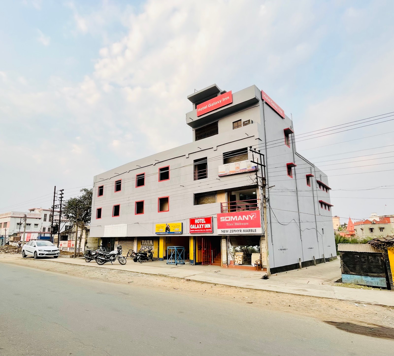 HOTEL GALAXY INN